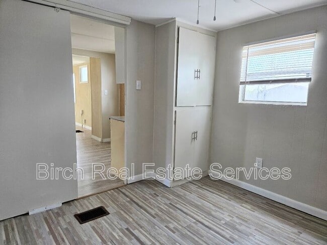 Building Photo - 7041 Lofty Dr