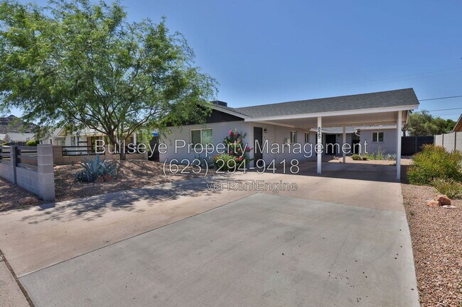 Building Photo - 825 E Alice Ave