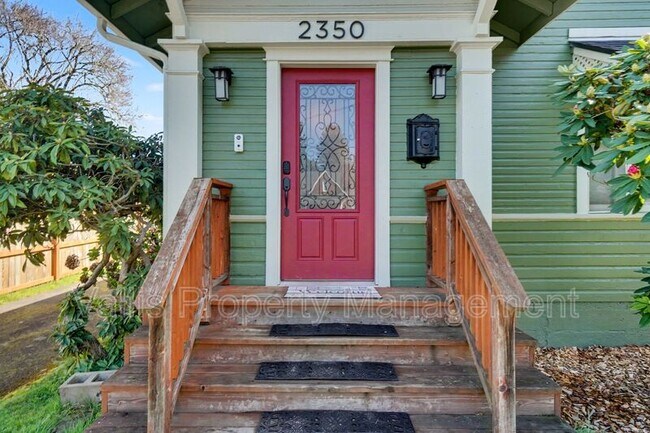 Building Photo - 2350 Cottage St SE