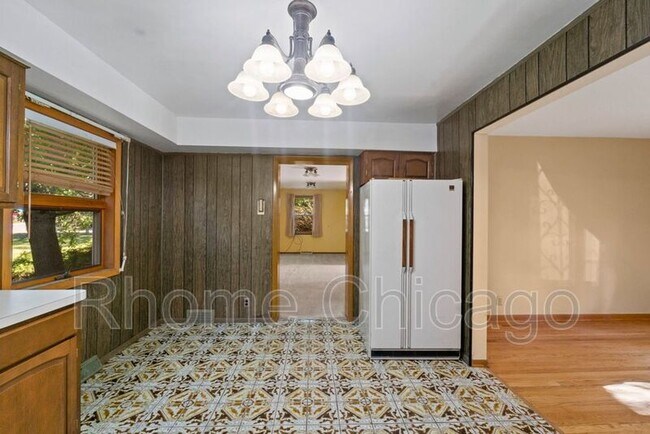 Building Photo - 1709 S Highland Ave
