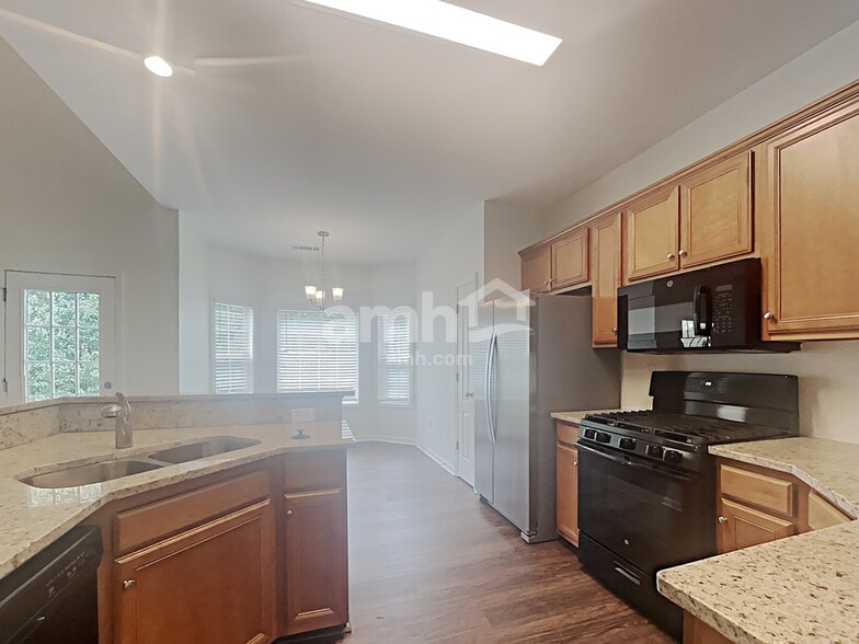 Building Photo - 4410 Split Creek Dr