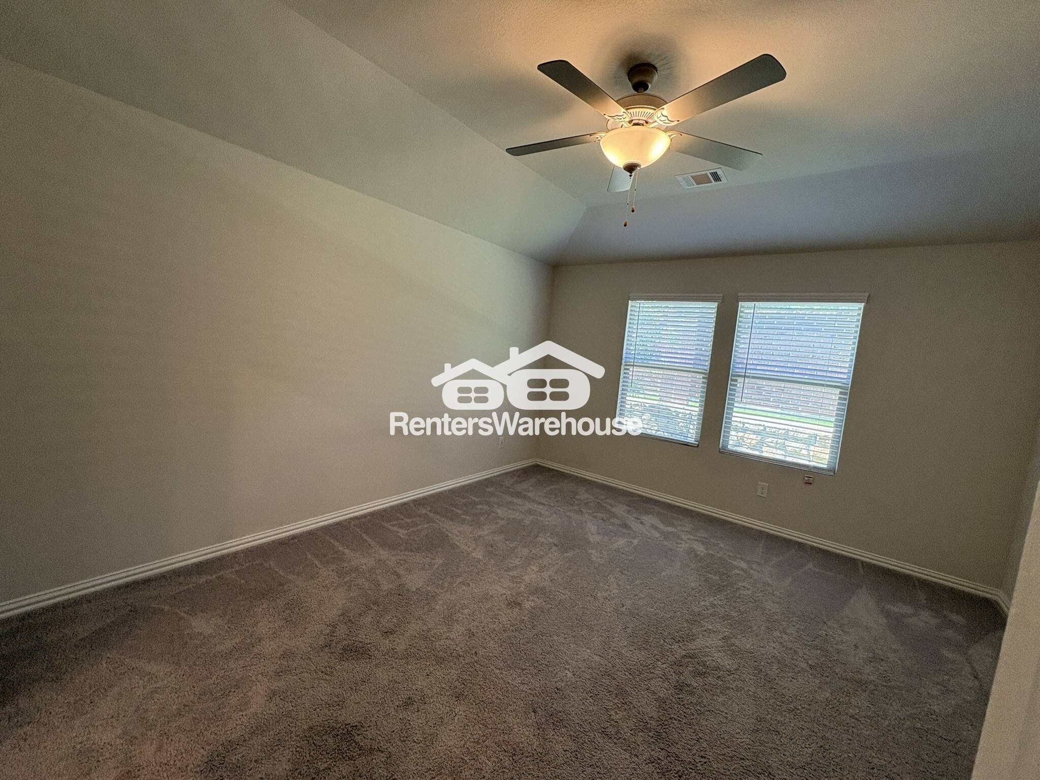 Building Photo - 11028 Elata Dr