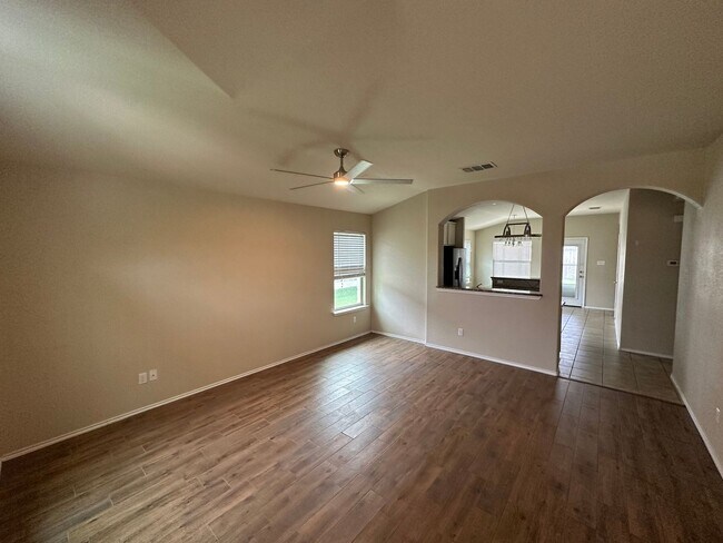 Building Photo - 3Bd/2Ba in Temple, TX!