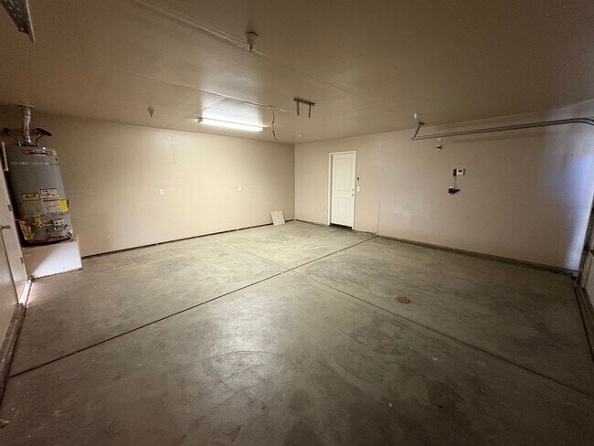 Building Photo - North East Visalia Home coming soon!