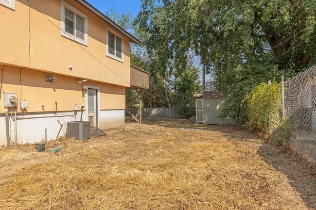 Building Photo - 14853 Burger Ln