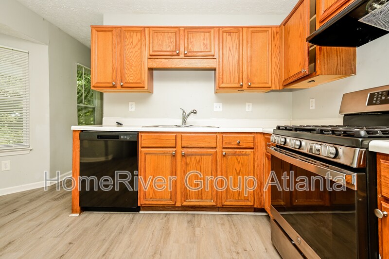 Building Photo - 3238 Kiowa Ct