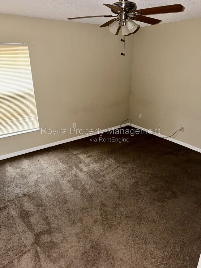 Building Photo - 1326 Aguacate Ct