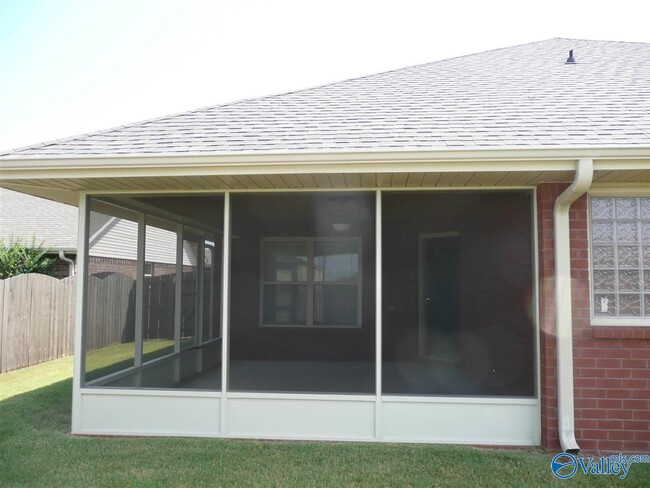 Building Photo - 718 River Landing Blvd SW