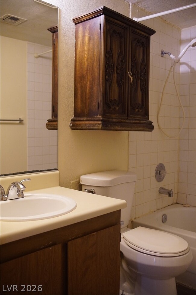 Building Photo - 4646 Tracylynn Ln