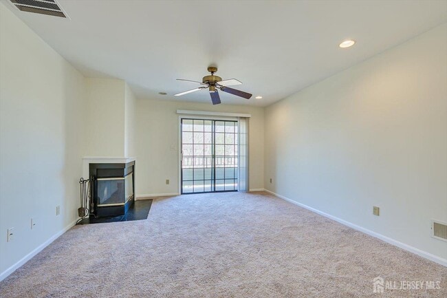 Building Photo - 1109 Stoneridge Cir