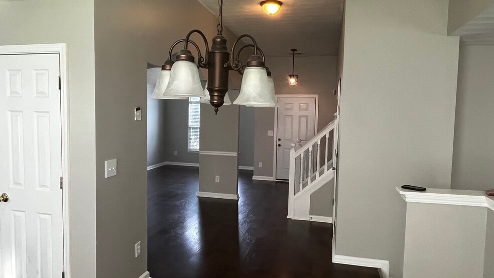 Open Concept - 2800 Carolina Rdg