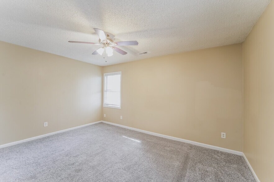 Building Photo - 6401 Swift Arrow Ln