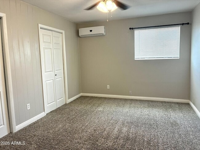 Building Photo - 523 E Malibu Dr