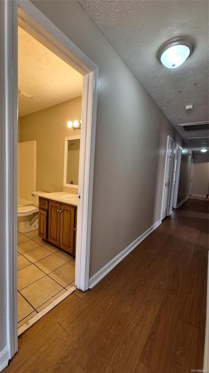 Building Photo - 2695 Whispering Pine Dr