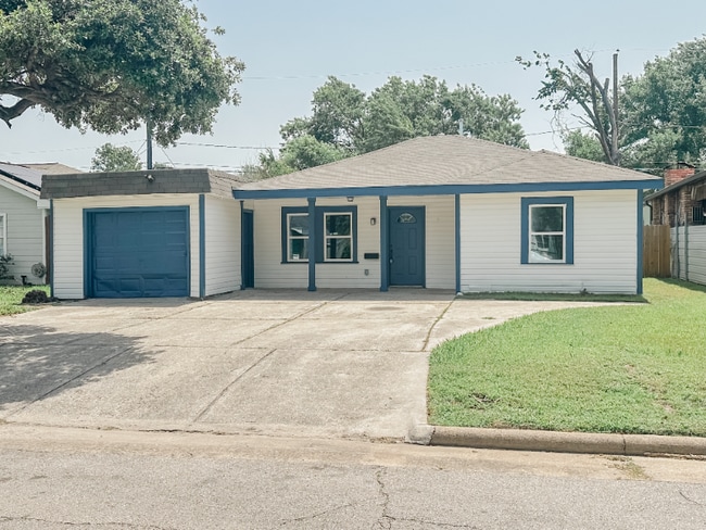 Building Photo - 1506 Zuber Dr
