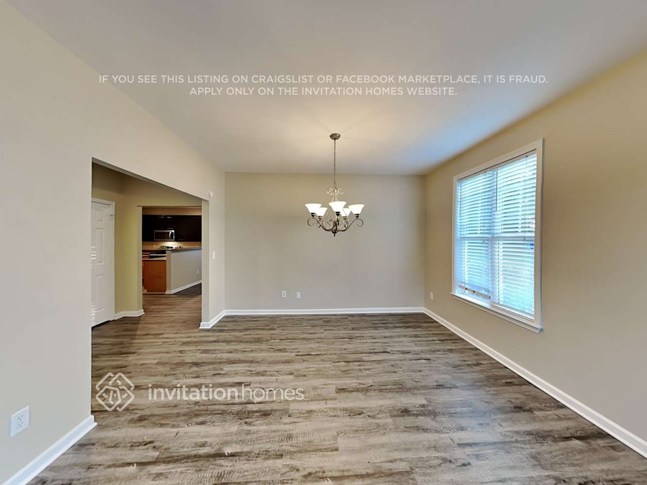 Building Photo - 4400 Savannah Dr