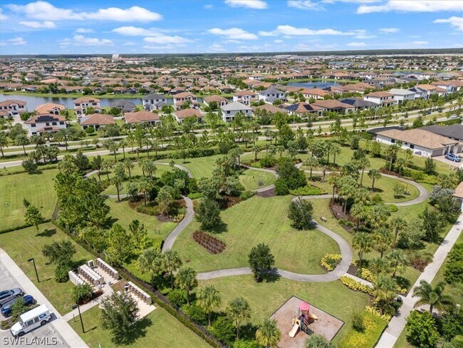 Building Photo - 5062 Alonza Ave