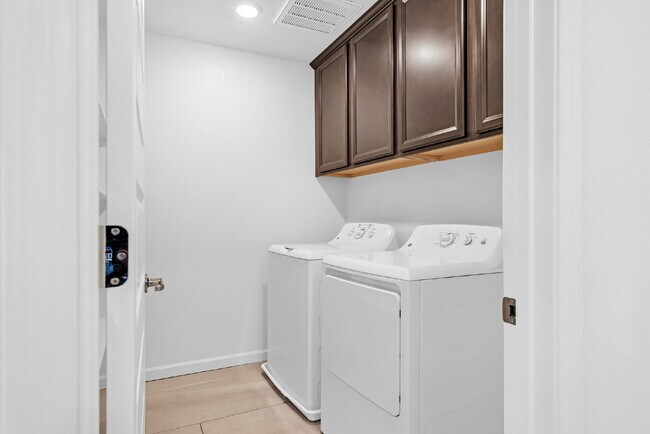 Building Photo - $3,100/mo move-in special for first three months - Modern Woodland Home with Solar and Privacy