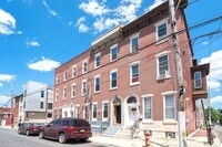 Building Photo - 1315 N 19th St