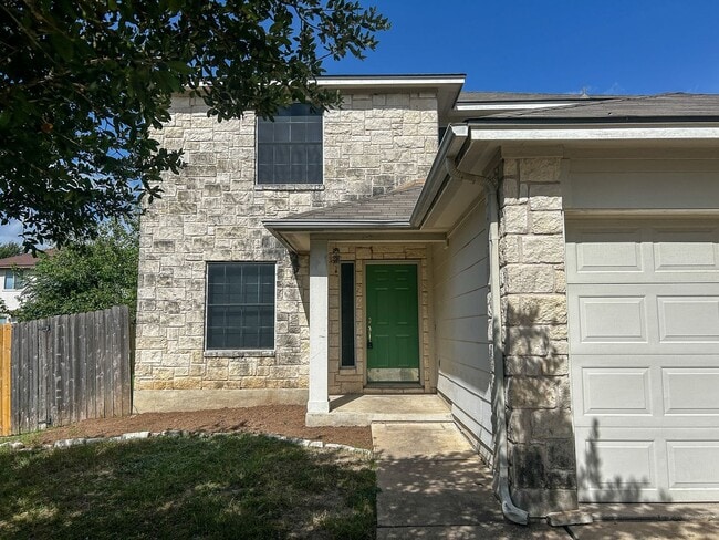 Building Photo - Rare 5 Bedroom in Crystal Knoll Georgetown