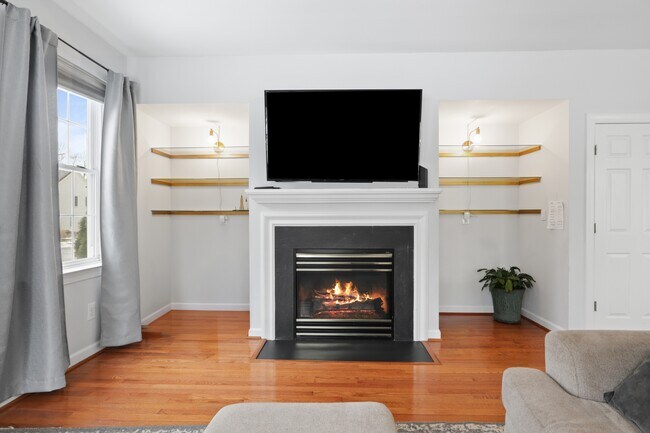 Building Photo - 47627 Rhyolite Pl