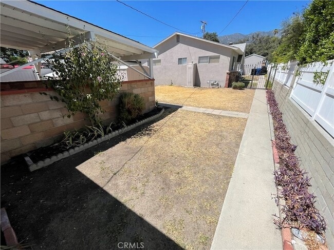 Building Photo - 733 Ocean View Ave