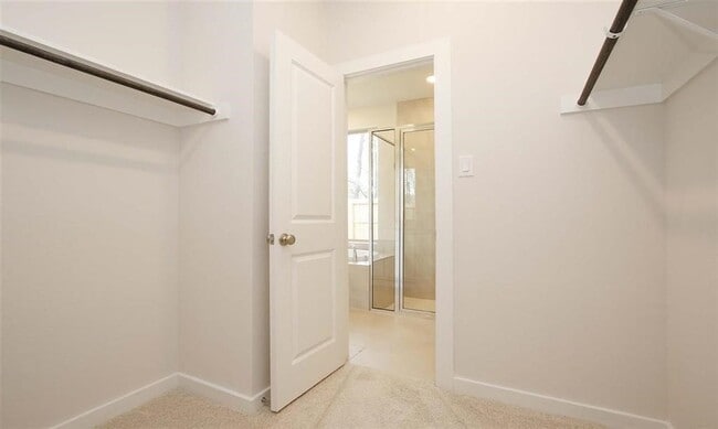 Building Photo - 21582 Jordan Pond Ridge