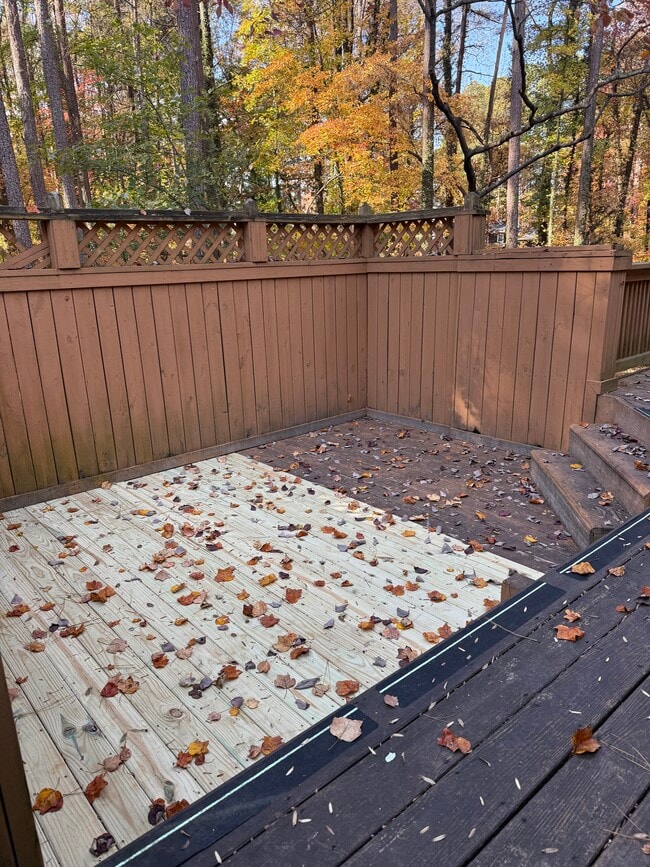 Building Photo - 4711 Highview Ct