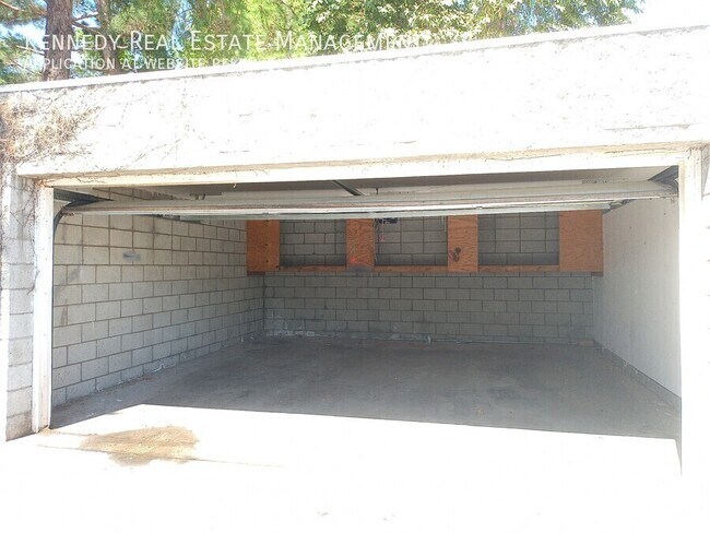 Building Photo - 2825 W Ave K 12