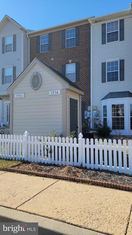 Building Photo - 1934 Palonia Ct