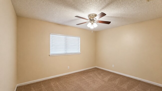 Building Photo - 7539 Tantara Ct