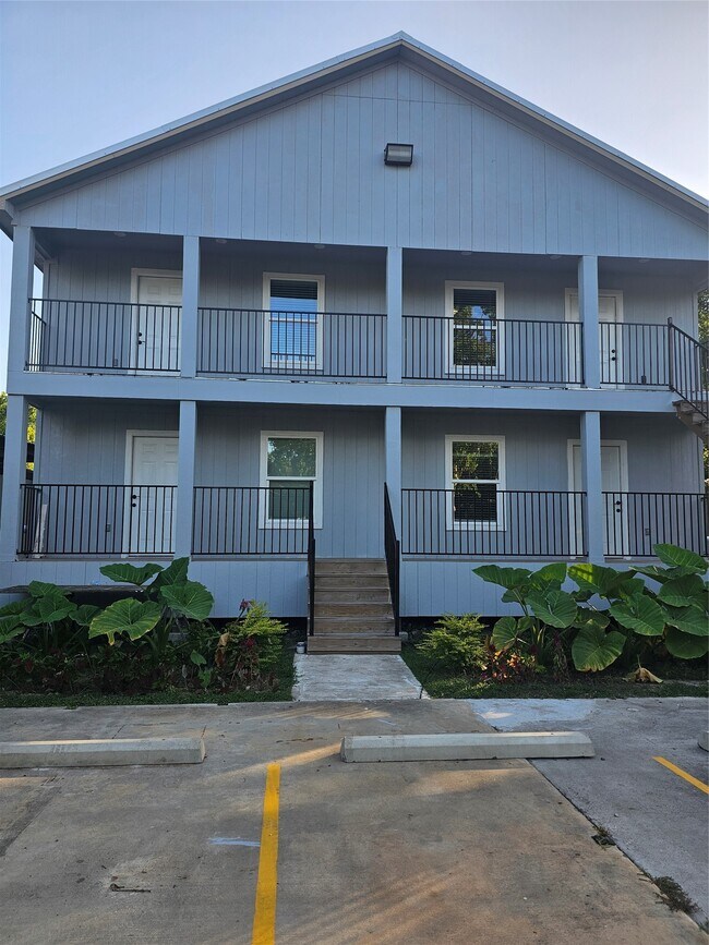 Building Photo - 4724 4th St