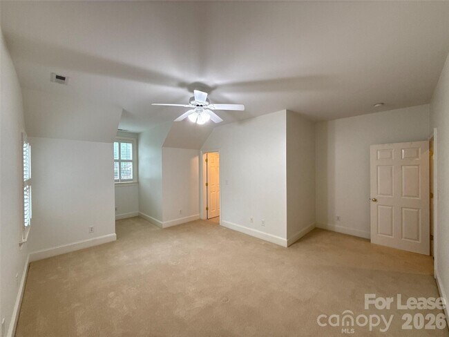 Building Photo - 1500 Ferncliff Rd