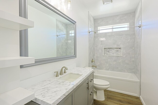 Building Photo - 4 Bedroom VIEW Home in Escondido built in 2023