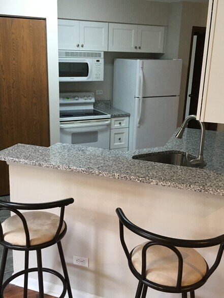 Building Photo - 1374 E Wyndham Cir