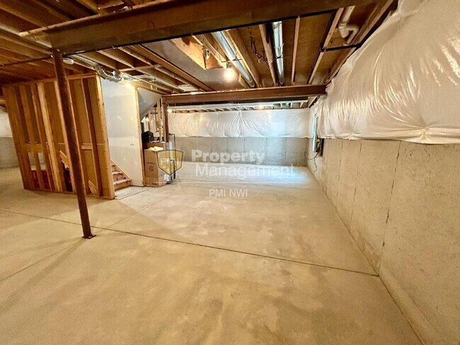 Building Photo - 5625 Burr Rdg Cir