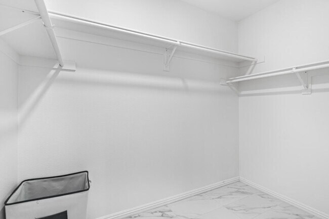 Building Photo - 79535 Dandelion Dr