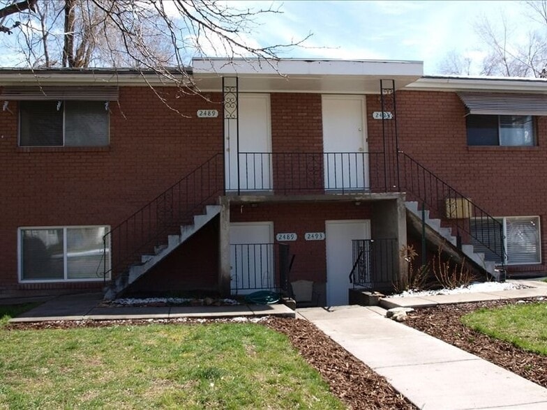 Building Photo - 2489 S 600 E