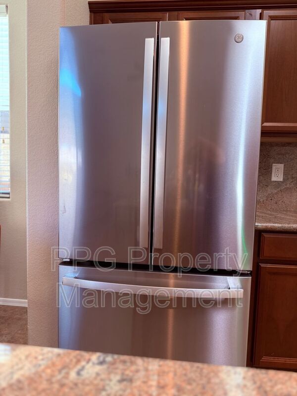 Building Photo - 18252 W Buena Vista Dr