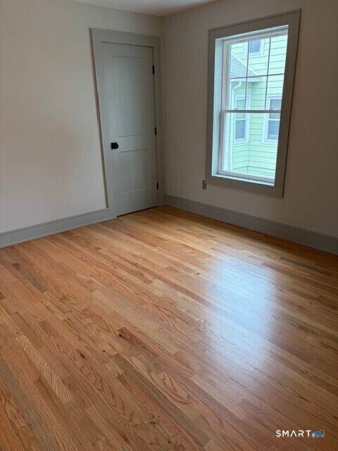 Building Photo - 108 Wilson St