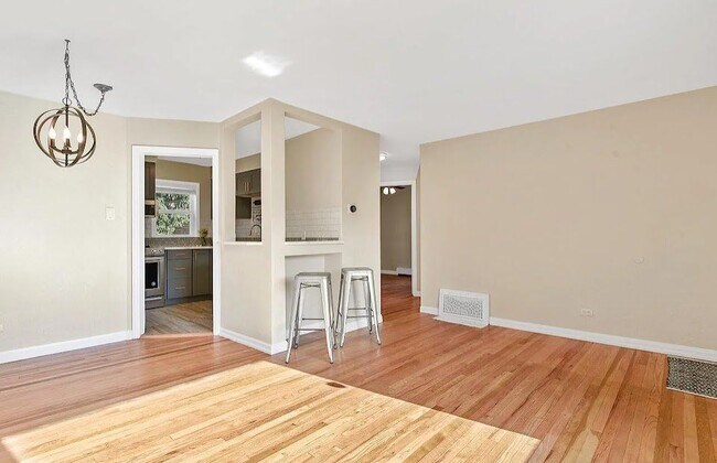 Building Photo - 4935 N Zuni St