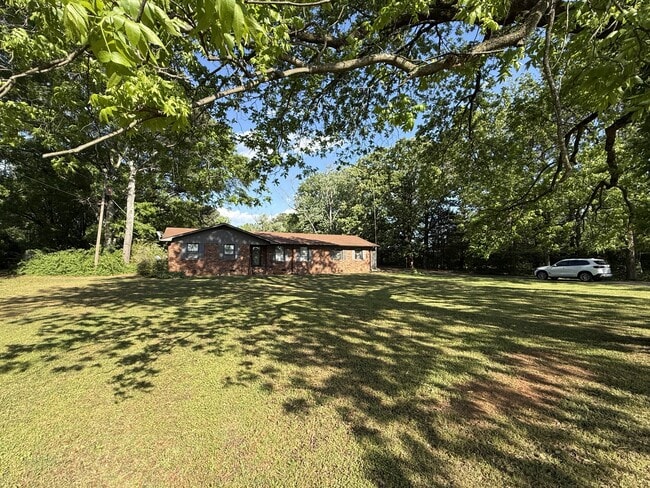 Building Photo - 6079 Wall Triana Hwy