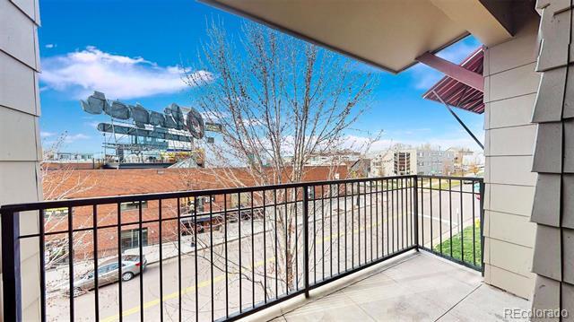 Building Photo - 2033 W 30th Ave