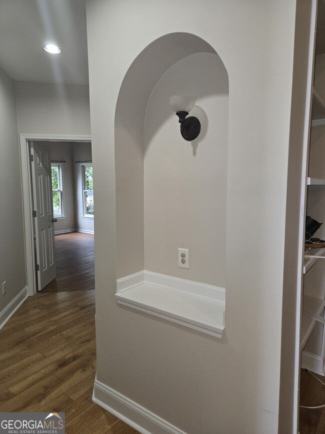 Building Photo - 3450 Evonvale Glen