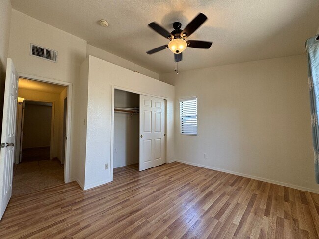 Building Photo - 3BR/2BA/2CG, 1855 sq.ft. rental in Sierra ...