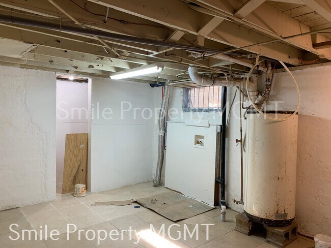 Building Photo - 2835 SE 122nd Ave