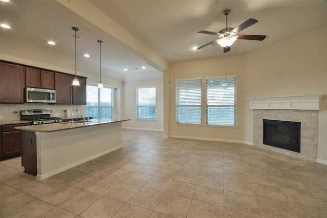 Building Photo - 3643 Cottage Pines Ln