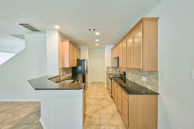 Building Photo - 327 Bloomhill Pl