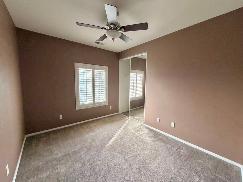 Building Photo - 11450 Church St