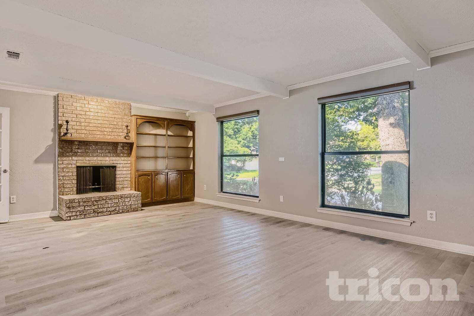 Building Photo - 2819 Hedgeway Dr